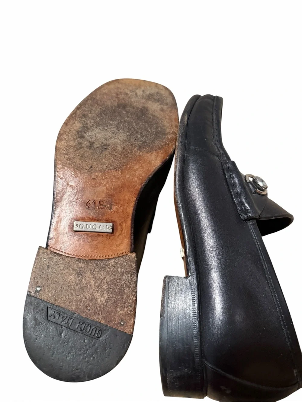 Gucci Men's Horsebit loafer. Size 8. GUC